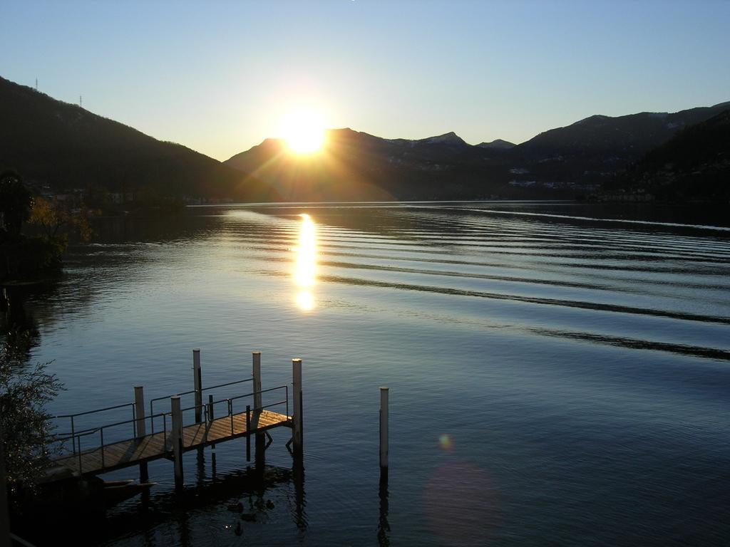 Dolceresio Lugano Lake B&B Brusino Arsizio الغرفة الصورة